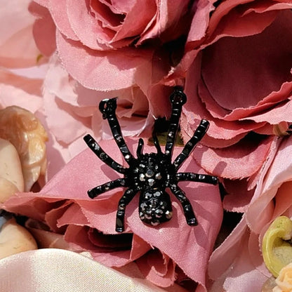 Collar de araña de pedrería de viuda negra, gargantilla de dama vampiro, joyería macabra, accesorio imprescindible de Halloween, joyería de estética oscura