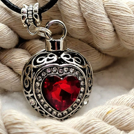 Blood-Red Heart Shaped Necklace, Elegant Queen of Hearts Charm