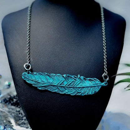 Vintage-Inspired Feather Necklace, Mystical Azure Patina Pendant, Ethereal Symbol of Freedom & Rebirth, Accessory for the Modern Bohemian