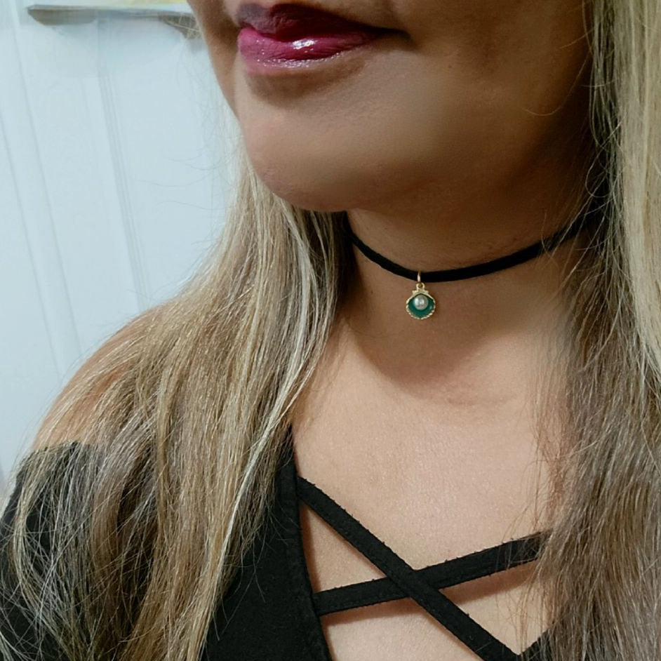 Blue Shell Oyster with White Faux Pearl on Black Velvet Choker, Beach Vibe Necklace