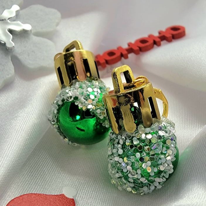 Festive Green Christmas Ball Earring, Vibrant Classic Dangle, Yuletide Fashion Jewelry