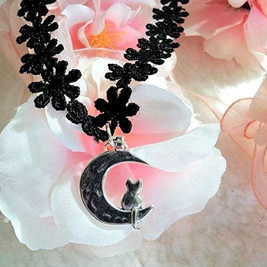 Silver Cat on Crescent Moon Lace Choker, Celestial-Inspired Necklace, Cosmic Style Pendant, Cat Lover's Gift