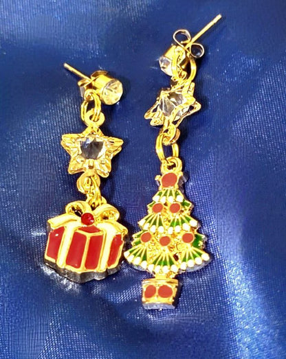 Christmas Tree & Present Mismatched Dangle Earring, Small Festive Drop