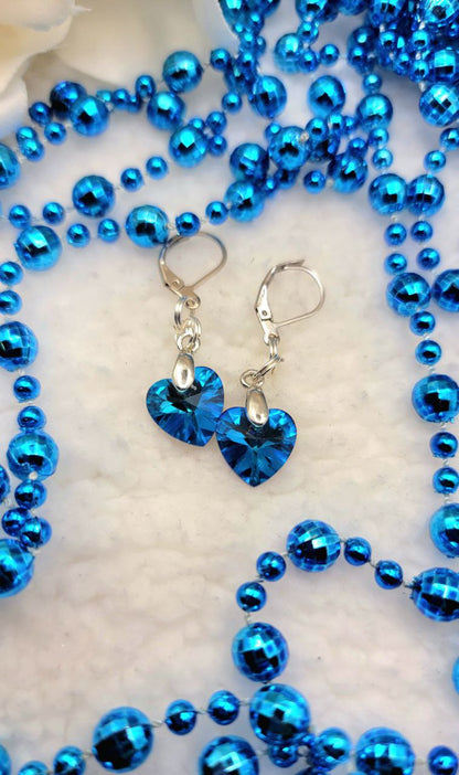 Blue Heart-Shaped Earring, Adorable Huggies, Dainty Fashion Jewelry, Romantic Gift, Elegant Minimalist Jewellery, Sophisticated Sparkle