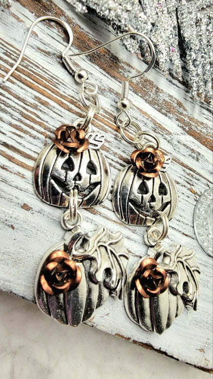 Small Fall Pumpkin and Jack O Lantern Earring, Elegant Autumn Drop, Plant Themed Charms, Harvest Time Dangle, Thanksgiving Jewelry