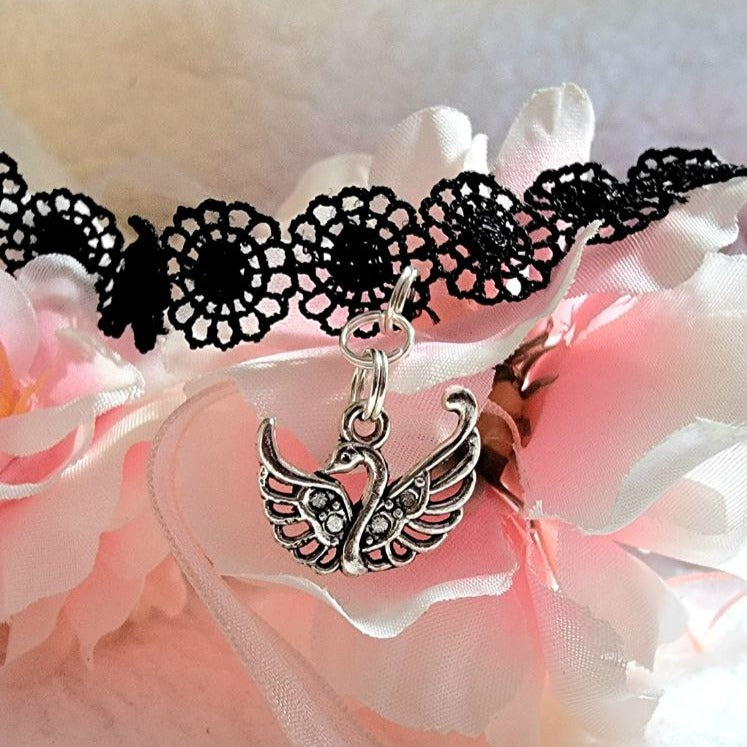 Black Lace Swan Choker, Elegant Neck Collar, Sexy Teen Accessory