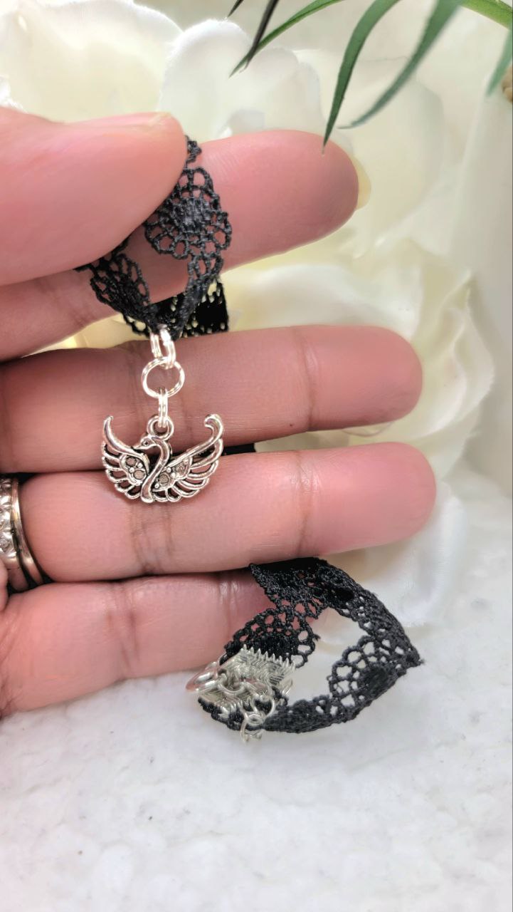 Black Lace Swan Choker, Elegant Neck Collar, Sexy Teen Accessory