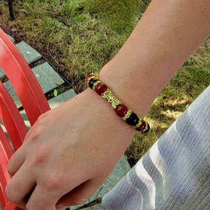 Dark Red Crystal & Black Onyx Beaded Bracelet, Natural Agate Jewelry