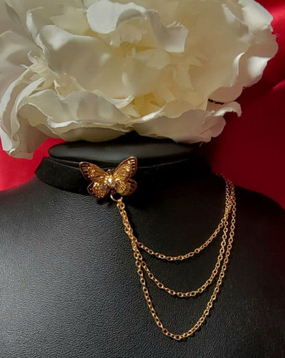 Elegante Gargantilla de Mariposa Dorada, Collar de Cadena de 4 Capas, Accesorio de Día a Noche, Joyería Sofisticada, Elegancia Gótica, Terciopelo de Moda