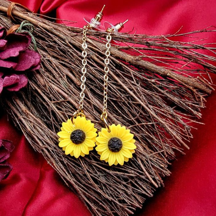 Long Drop Sunflower Earrings, Cheerful & Chic Floral Fall Dangle, Joyful Sparkle w/ Gold Accents, Vibrant Yellow Pendants for a Standout Look