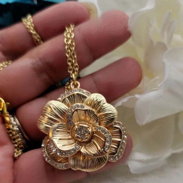 Golden Rose in Full Bloom Necklace, Classic Elegant Jewelry