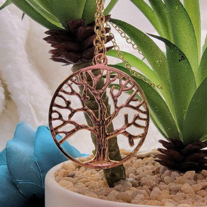 Collier arbre de vie doré, bijoux symboliques, pendentif unisexe, bijoux minimalistes élégants, charme spirituel, cadeau unique en son genre pour lui