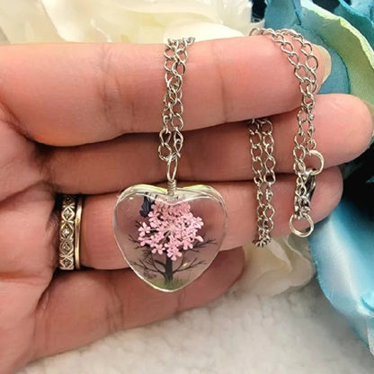 Naturally Preserved Baby's Breath Heart-Shaped Necklaces, Bridal Entourage Gift, Tree of Life Pendant