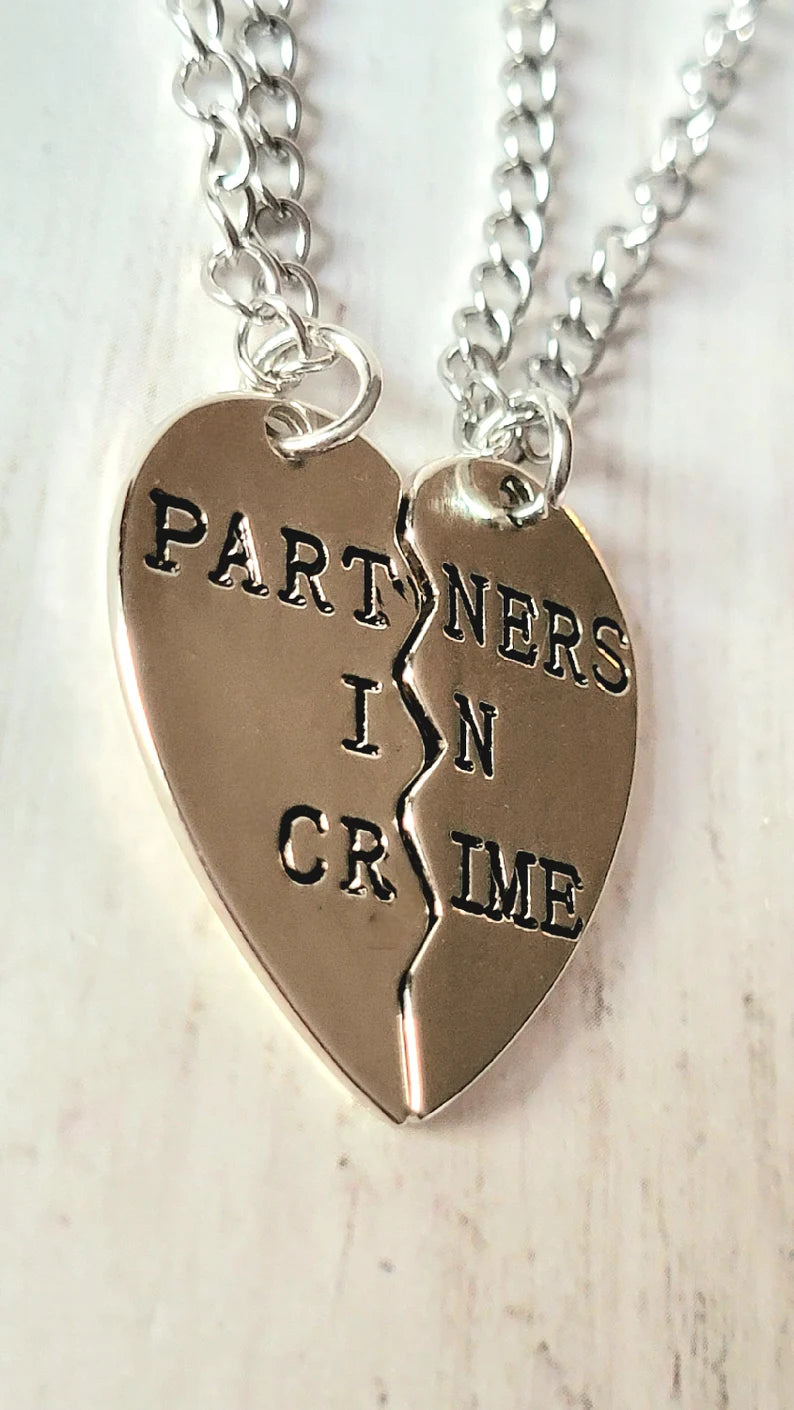 Collier Partners in Crime, Souvenir du meilleur ami, Bijoux en obligations incassables, Cadeau souvenir sentimental, Cadeau unique pour les meilleurs amis