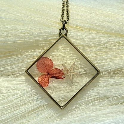 Peach Petal & Starfish Necklace, Resin Flower Pendant, Nature Inspired Jewelry, Minimalist Beach Necklace