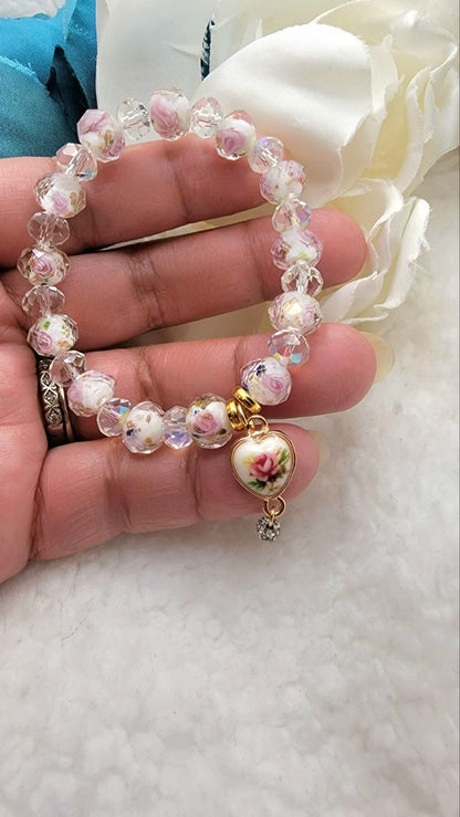 Pulsera de cristal rosa hecha a mano, elegante regalo de dama de honor, accesorio romántico con cuentas florales, joyería nupcial con encanto vintage