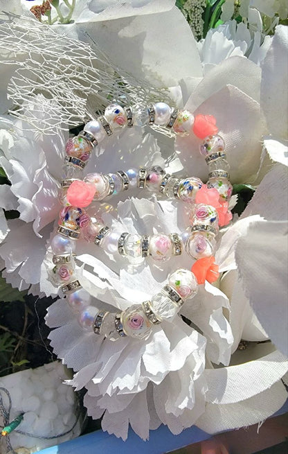 Pulsera de cristal con patrón de rosa de arte elegante, joyería de diseñador hecha a mano para novias, joyería de playa Boho, vidrio fundido, novia moderna