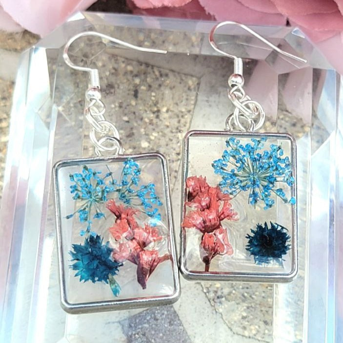 Naturally Pressed Flowers Earrings, Handcrafted Resin Dangle, Nature Inspired Drop