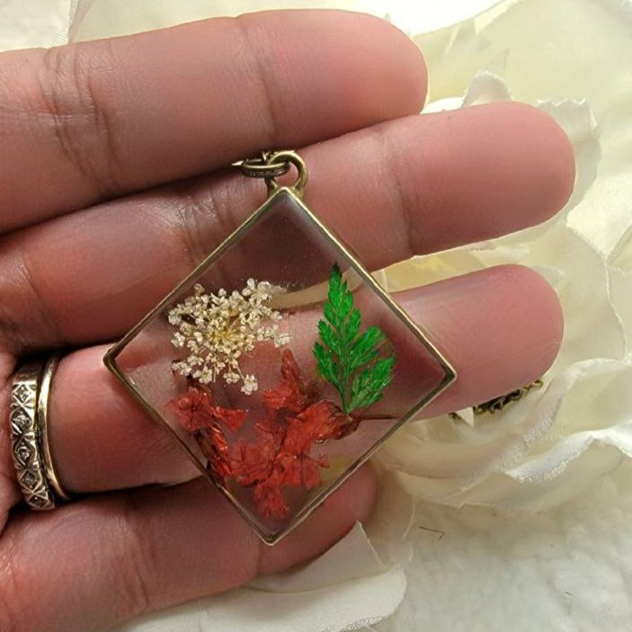 Pressed Red Limonium Real Flowers Necklace, Vintage-Inspired Botanical Jewelry