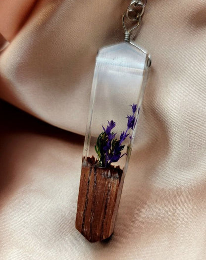 Purple Flower in Resin Necklace, Preserved Natural Floral Pendant, Naturally Pressed Foliage Jewelry