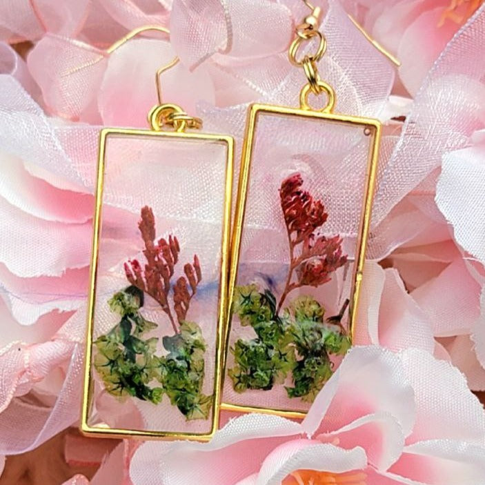 Véritables boucles d’oreilles longues Fuchsia et Fougères vertes, Bijoux de mode botaniques, Cadeau amoureux de la nature, Dangle écologique, Bijoux artisanaux, Handm unique