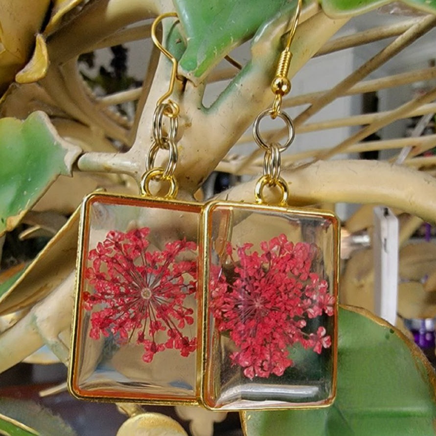 Red Baby's Breath Flower Earring, Spring to Fall Romantic Dangle, Nature-Inspired Jewelry