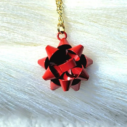 Vibrant Christmas Bow Necklace, Elegant Holiday Jewelry, Festive Fashion Statement Pendant, Celebration Necklace, Gift-Themed