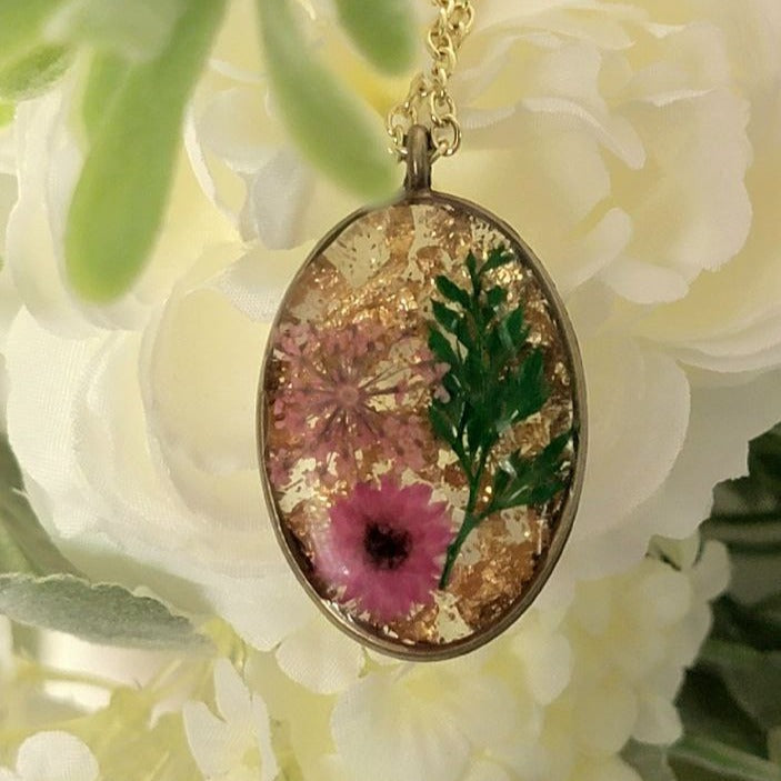 Bright Pink Wildflower Necklace, Real Pressed Plant Pendant, Nature Inspired Themed Jewelry, Garden Lover Gift, Earthy Accessory, Unique Eco Friendly Charm