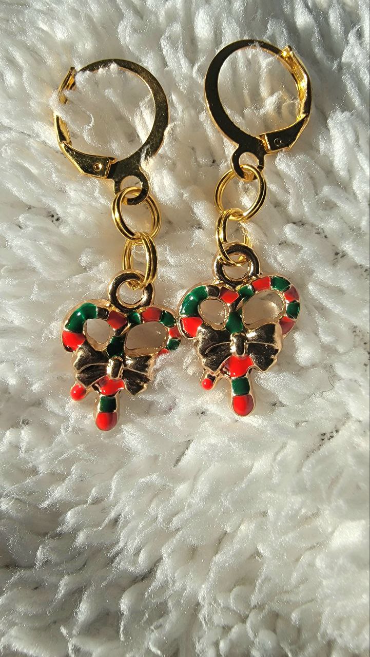 Adorable Candy Cane Christmas Wreath Earring, Yuletide Celebration