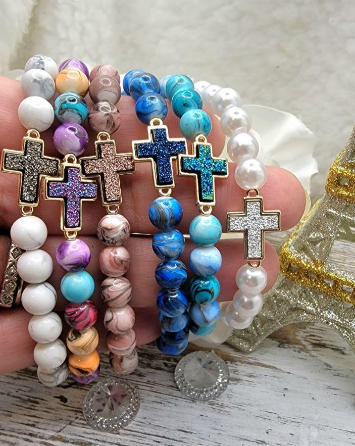 Rhinestone Cross Beaded Bracelet, Faith Wristlet, Christian Accessories, Gift for Pastor, Spiritual Jewelry, Religious Theme