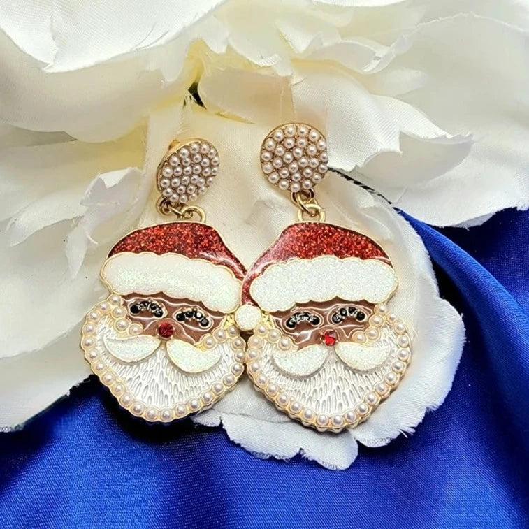 Diseño clásico de Papá Noel con detalles de perlas, joyería navideña festiva con esmalte dorado, aretes navideños caprichosos, colgantes para realzar el atuendo de fiesta