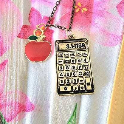 Stylish Calculator Necklace for Math Lovers, Fun Teacher Gift, Accountant Present, Cute Jewelry, Perfect Retirement Gift