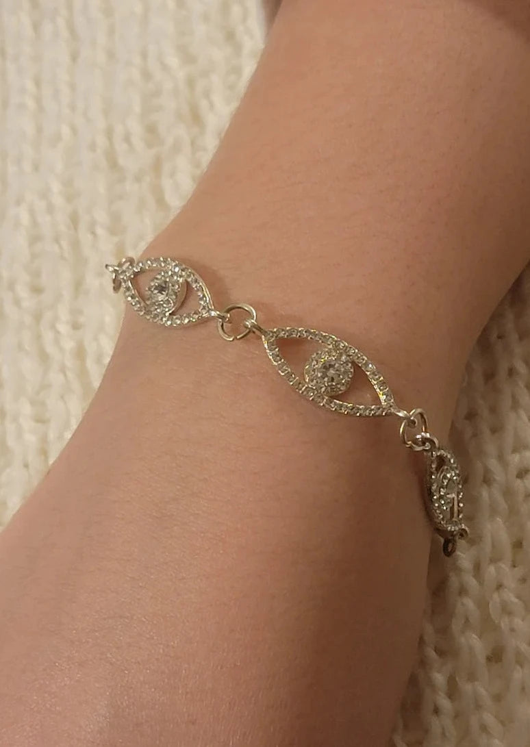 Silver Eye Rhinestone Bracelet, Elegant Wrist Adornment, Dainty Protective Eye Accessory