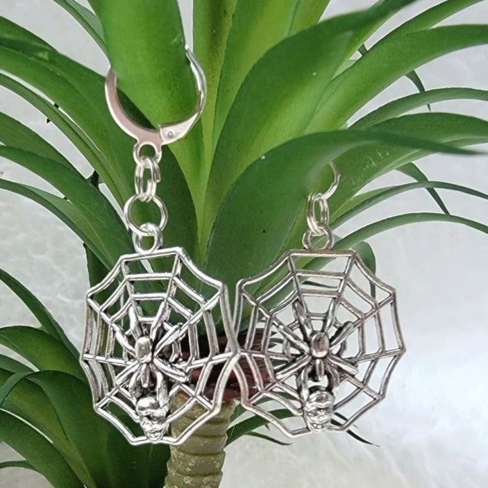 Silver Spider Drop Earring, Gothic-Themed Jewelry, Cobweb Dangle, Spooky Accessory, Whimsical Skull Head Drop