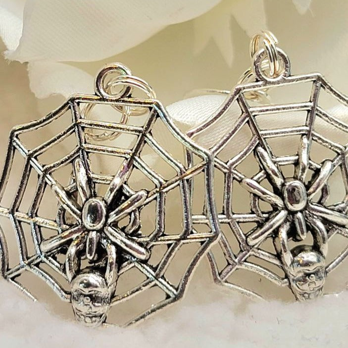 Silver Spider Drop Earring, Gothic-Themed Jewelry, Cobweb Dangle, Spooky Accessory, Whimsical Skull Head Drop