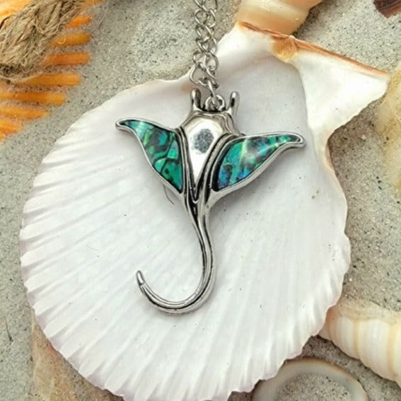 Collar de mantarraya de plata, baratija de mantarraya, colgante de animales marinos, joyería de mantarraya, joyería de ropa de playa, accesorio para amantes de la playa