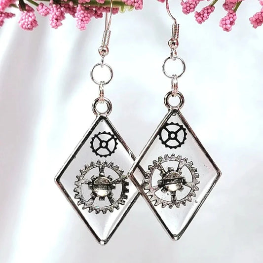 Steampunk Wheel and Cog Earrings, Diamond-Shaped Pendant, Historical Victorian Fashion Jewelry, Intricate Craftsmanship Accessory, Wearable Art