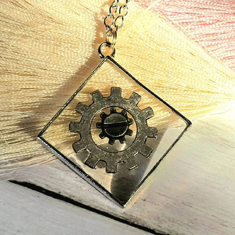 Diamond-Shaped Steampunk Necklace, Silver Speckled Cog Pendant, Elegant Timepiece Accessory