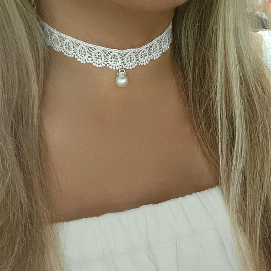 Elegant Single Faux Pearl Lace Choker, Retro Glamour Meets Contemporary Chic Necklace