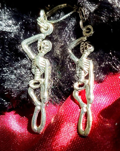 Hanging Skeleton Earring, Dark Romantic Fashion, Halloween Accessory, Goth Elegance Dangle