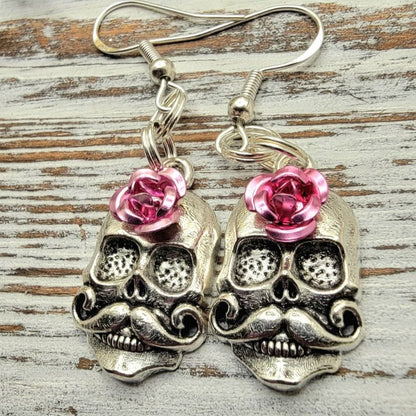 Small Skull Head Dangle, Scary Fashion Earrings, Unique Punk Style Jewelry, Spooky Drop, Halloween Horror Themed Jewelry, Alternative Style Accessory