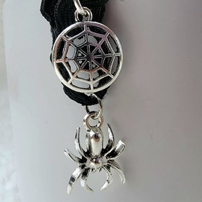 Spider Crawling Into Cobweb Choker, Halloween Must Have Necklace, Macabre Charm, Creepy Chic Accessory, Dark Aesthetic Jewelry, Horror-Themed