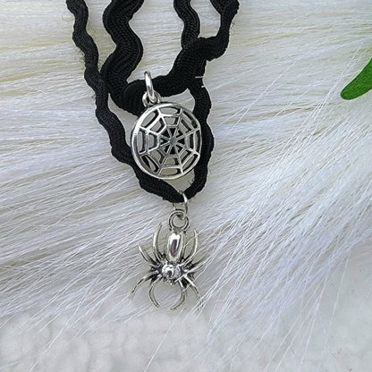 Spider Crawling Into Cobweb Choker, Halloween Must Have Necklace, Macabre Charm, Creepy Chic Accessory, Dark Aesthetic Jewelry, Horror-Themed