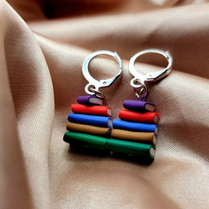 Boucles d’oreilles pile de livres, mode bibliothécaire, cadeau d’amoureux des livres, bijoux d’amoureux de la littérature, cadeau geek ringard, style académique, appréciation de l’enseignant