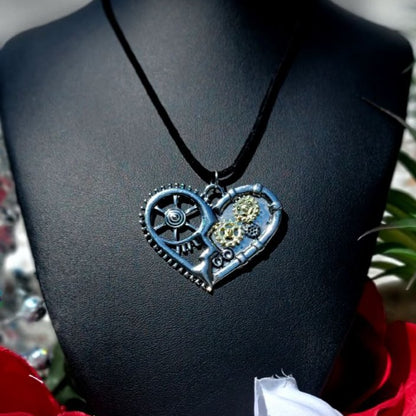 Pendentif Steampunk Gear Heart, Bijoux uniques d’inspiration victorienne, Chic mécanique à l’allure romantique, Cœur d’invention, Fusion Art Techno