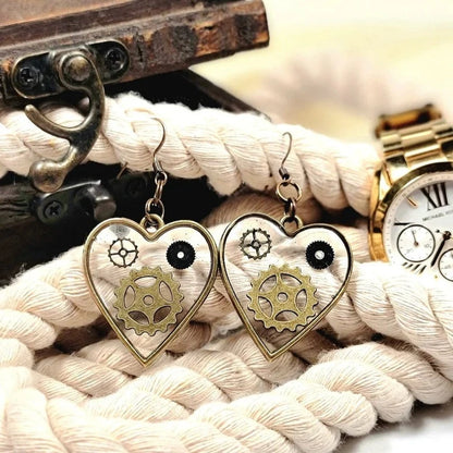 Steampunk Heart Earrings, Victorian Era Inspired Dangle, Artistic Wheel & Cog Jewelry, Nostalgic Vintage Theme Pendant, Elegant Timeless Charm