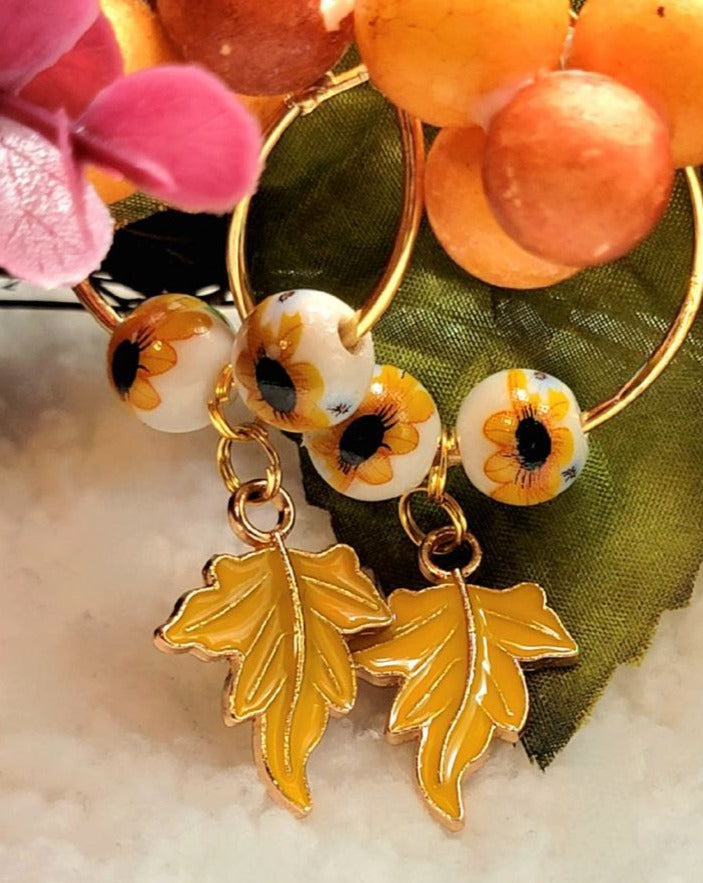 Pendientes de aro de girasol brillantes y llamativos, colgantes de hojas de otoño, accesorio de temporada cerúleo, joyas inspiradas en la naturaleza, boho chic único