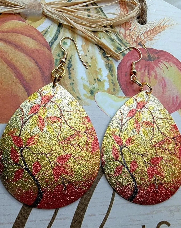 Autumn-Inspired Gold Leaf Teardrop Earring, Fall Color Palette Dangle, Women's Elegant Style Jewelry, Contemporary Style,  Fashion Forward