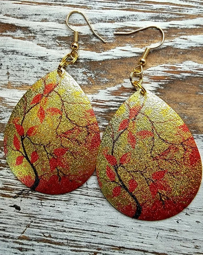 Autumn-Inspired Gold Leaf Teardrop Earring, Fall Color Palette Dangle, Women's Elegant Style Jewelry, Contemporary Style,  Fashion Forward