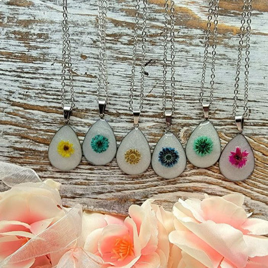 Teardrop Real Flower Necklace and Earrings Set, Pressed Resin Dangle, Real Foliage Jewelry, Unique Nature-Inspired Design, Stainless Steel